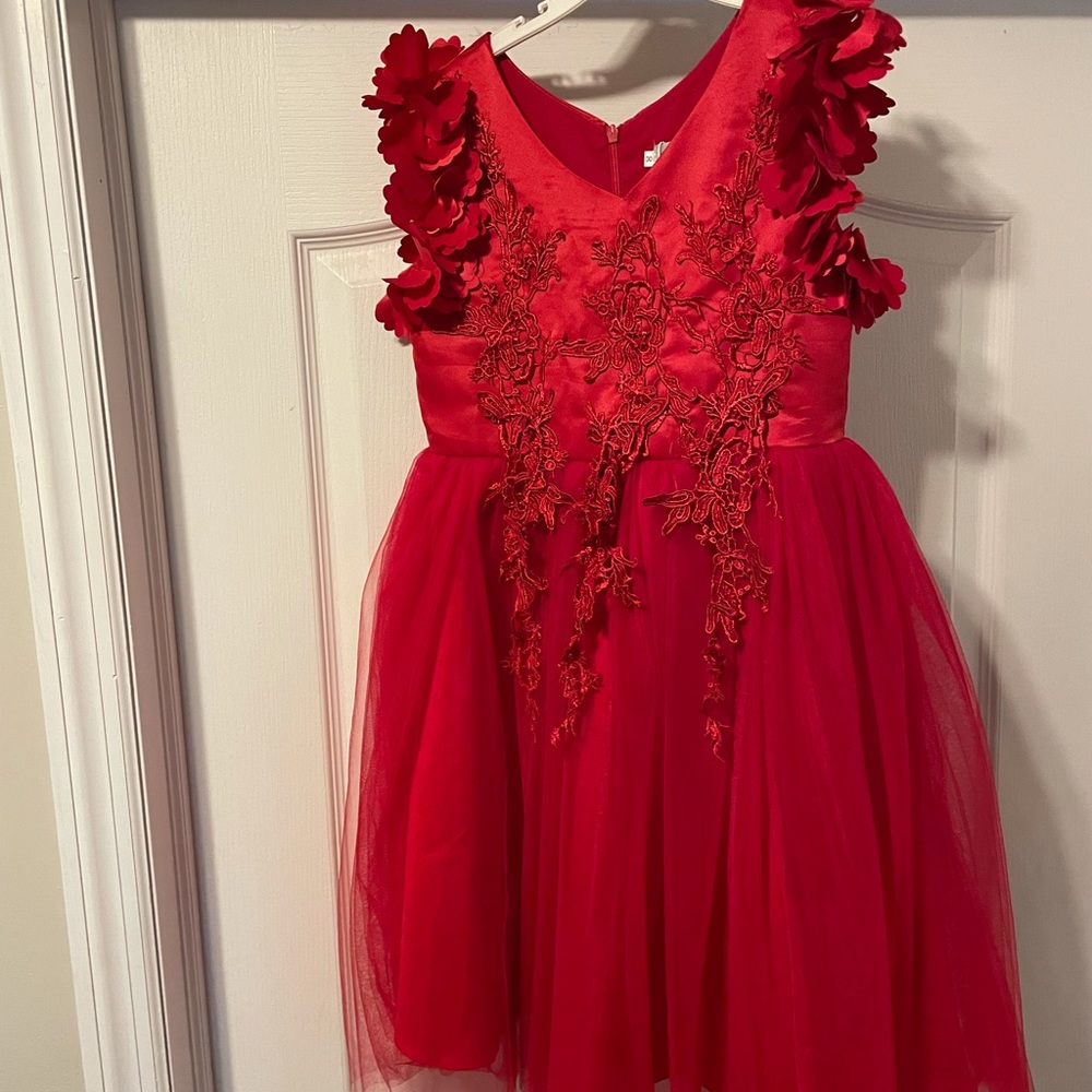 Brand new with tags Girls  Trish  scully red holiday dress size 8